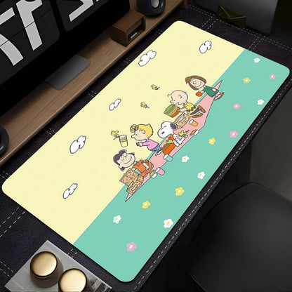 Mouse pad large Gaming Desk Mat Computer Keyboard desk pad Mats Non-slip rubber Game player PC carpet S-Snoopy Mousepad Kawaii